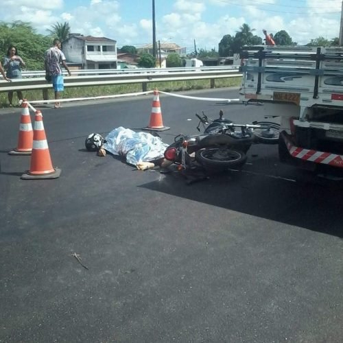 Acidente de trânsito mata jovem em Santa Rita