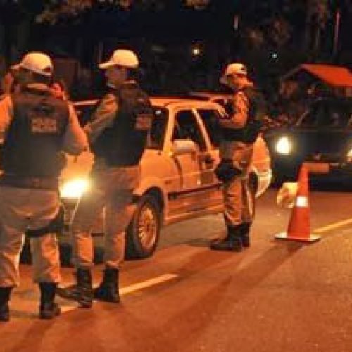 Lei Seca prende oito motoristas por dirigirem embriagados em João Pessoa e Campina Grande