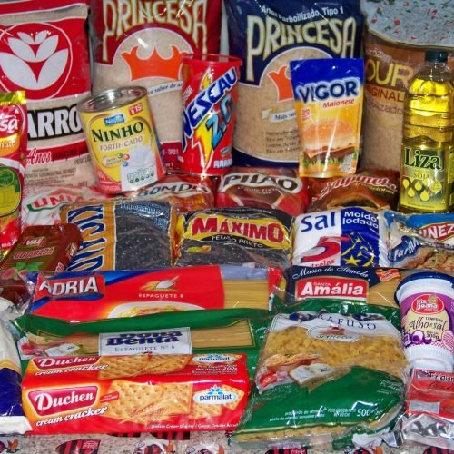 Cesta básica sobe até 30% em 12 meses, aponta pesquisa