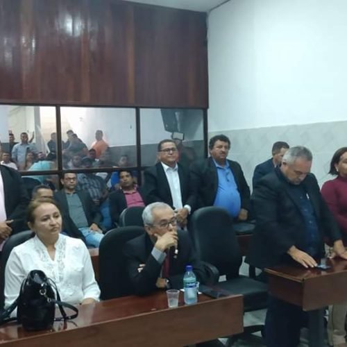 Maioria rejeita e Câmara arquiva denúncia contra Emerson Panta