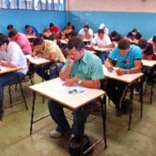 Funasa abre inscrição para concurso nesta segunda; salários chegam a R$ 8.300