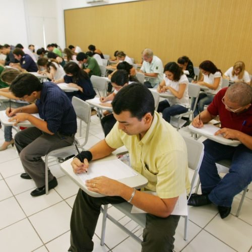 Concursos abertos reúnem 34 mil vagas em todo país