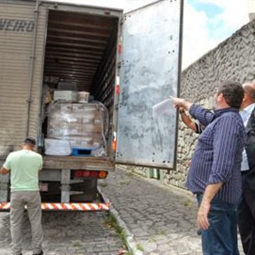 Polícia apreende carga avaliada em R$ 100 mil no município de Santa Rita