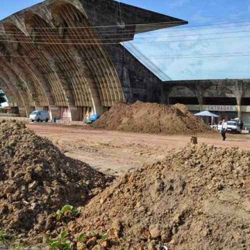 Governo promete empenho para liberar 'todo o Almeidão' para a final