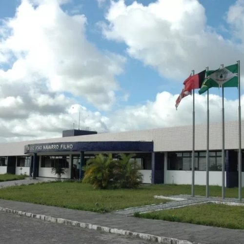 Briga envolvendo mulheres causa confusão em Fórum em Santa Rita