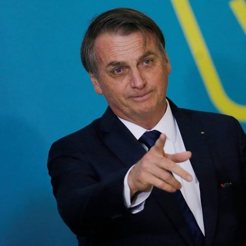 “Dificilmente teremos concurso no Brasil nos próximos poucos anos”, diz Bolsonaro