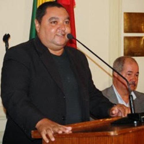 Ator Márcio Tadeu se filia ao PSD na Paraíba e quer disputar Assembleia