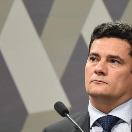 Mensagens privadas revelam “colaboração proibida” de Moro com Dallagnol, diz site