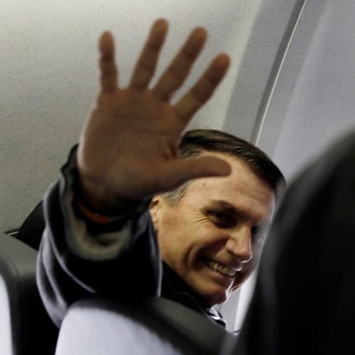 Bolsonaro recebe alta e deixa Albert Einstein
