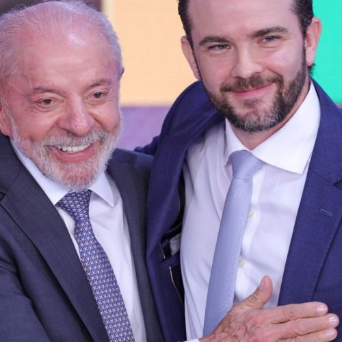 Governo anuncia perdão de dívidas e pacote de estímulo para MEIs