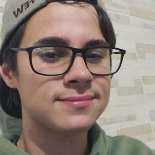 CRIME BRUTAL: Ator de Chiquititas e seus pais são assassinados pelo sogro em SP