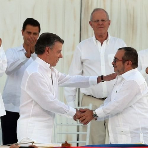 Presidente colombiano Juan Manuel Santos ganha Nobel da Paz 2016