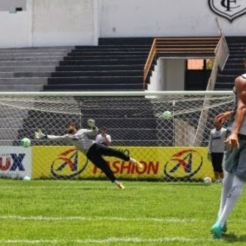 Santa Cruz e Treze se enfrentam hoje no Estádio Teixeirão