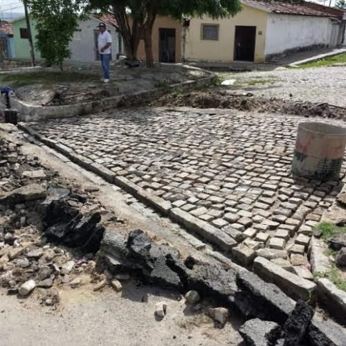 Prefeitura de Santa Rita intensifica recuperação de ruas e melhora mobilidade