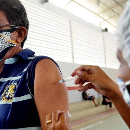 João Pessoa aguarda chegada de novas vacinas e alerta que vacinados podem esperar mais de 28 dias para segunda dose